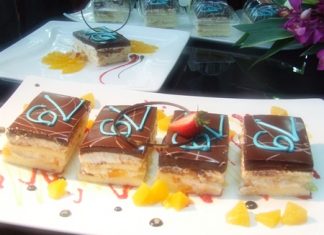 Amari, Central Center throw peachy birthday bash for HM Queen Sirikit Delicious chocolate peach cake.